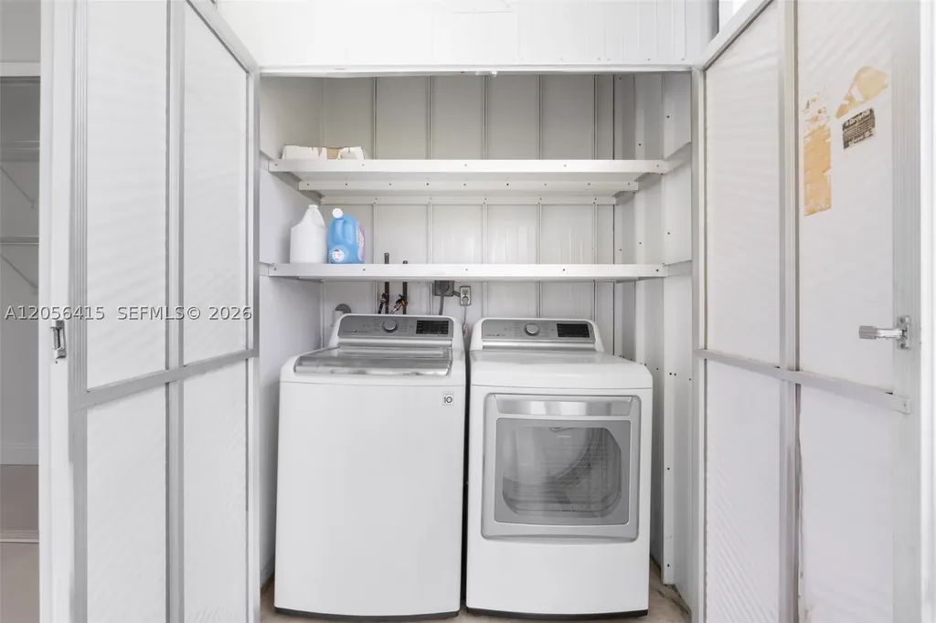 631 N Saxony N Delray Beach FL 33446