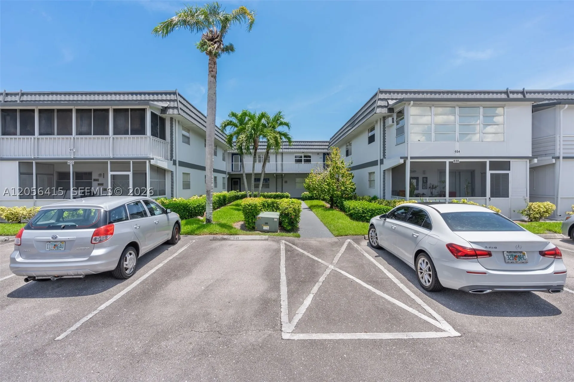 631 N Saxony N Delray Beach FL 33446