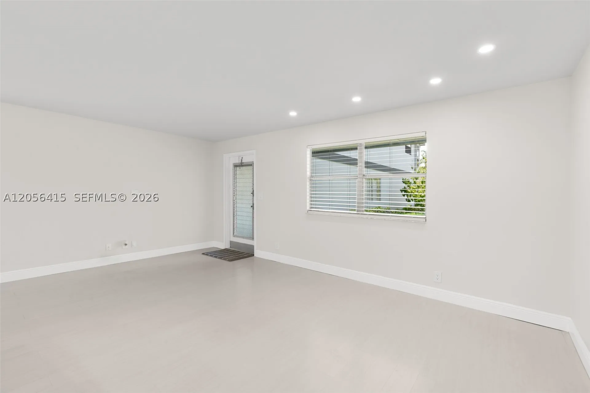 631 N Saxony N Delray Beach FL 33446