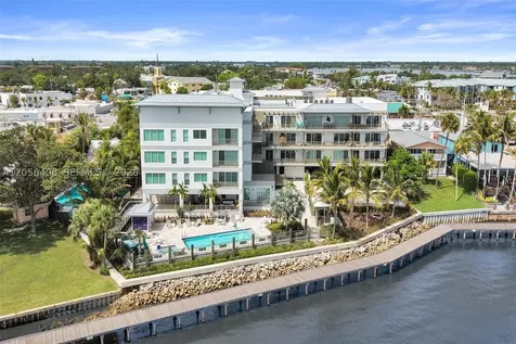 41 Seminole Street SW Stuart FL 34994