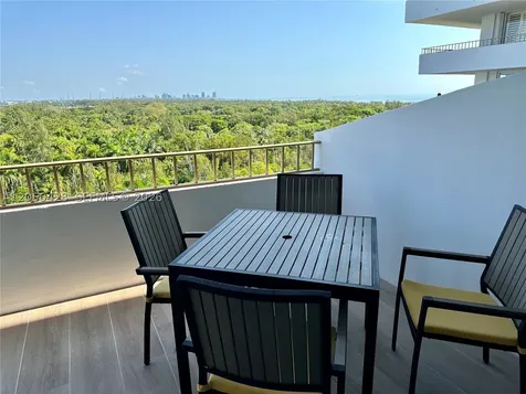 155 Ocean Lane Drive Key Biscayne FL 33149