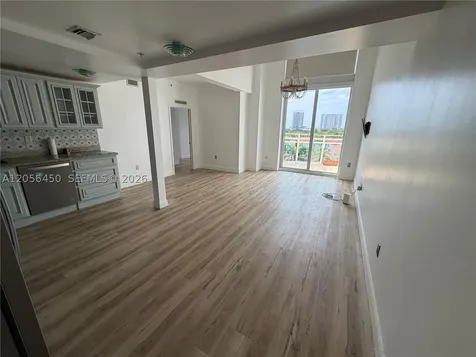 3000 NE 188th Street Aventura FL 33180