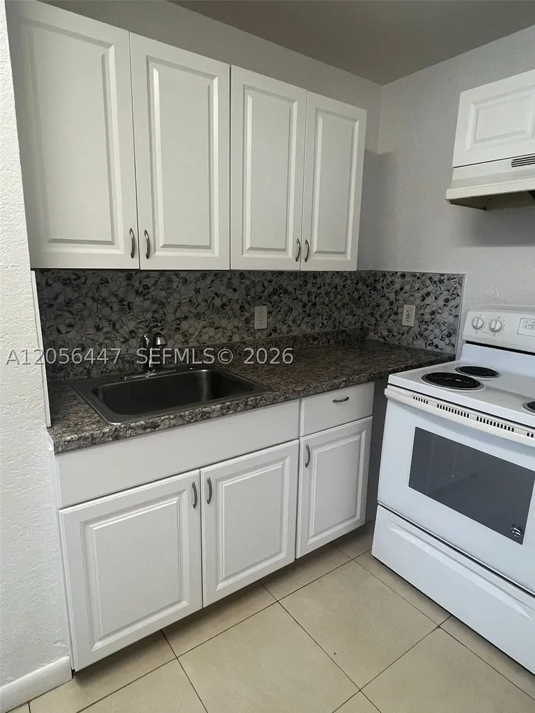 919 NW 2nd Avenue Fort Lauderdale FL 33311