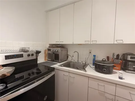8144 Harding Avenue Miami Beach FL 33141