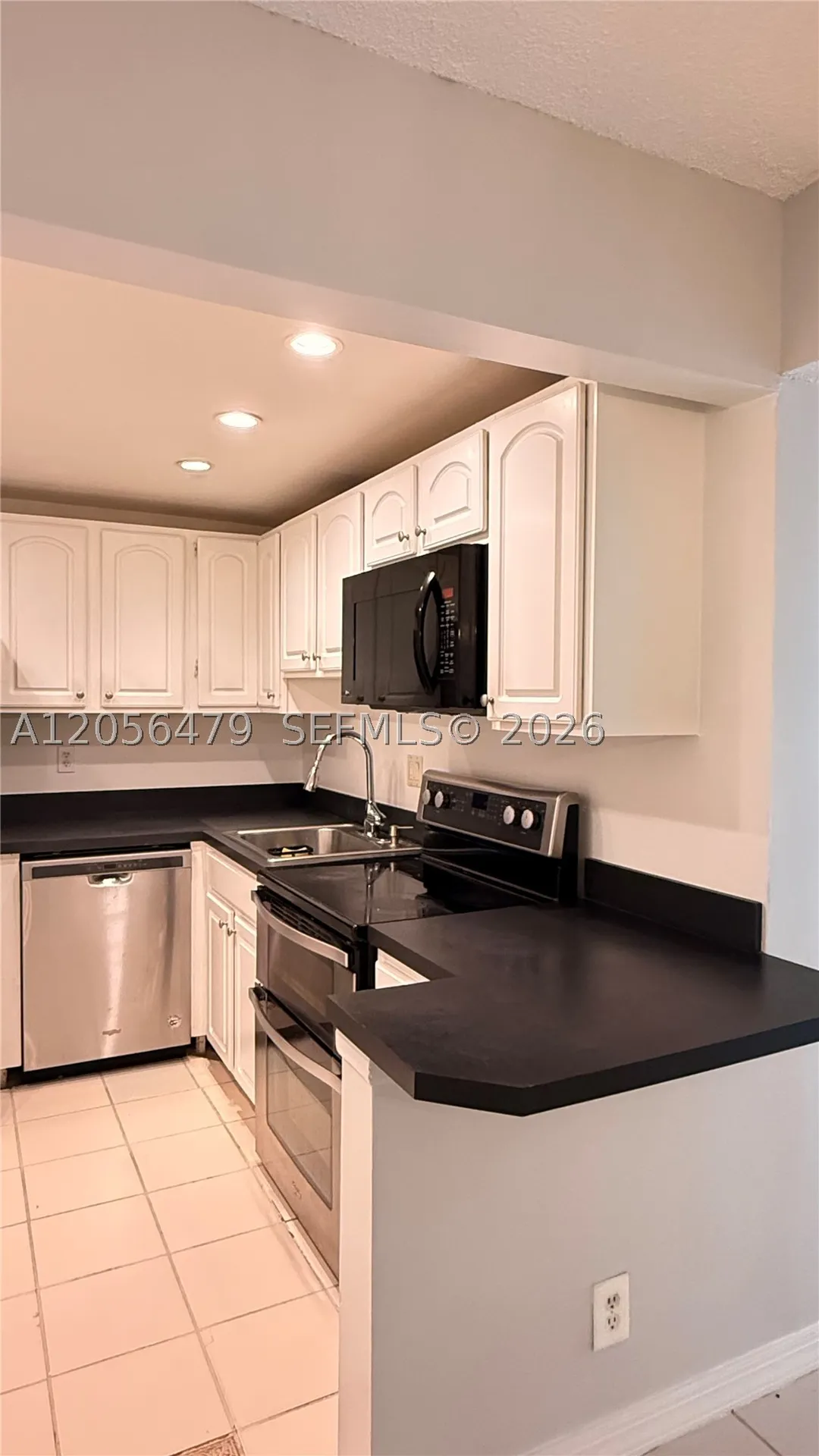 470 NW 20th Street Boca Raton FL 33431