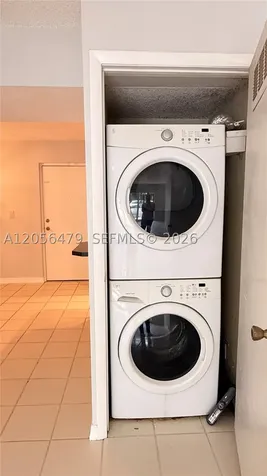 470 NW 20th Street Boca Raton FL 33431