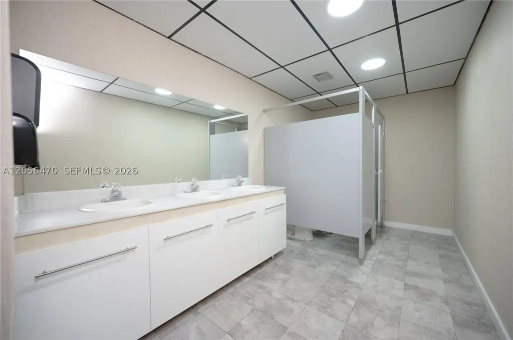 1100 S Powerline Road Pompano Beach FL 33069