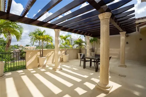 300 Majorca Avenue Coral Gables FL 33134