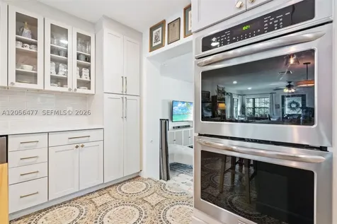 550 Westward Drive Miami Springs FL 33166