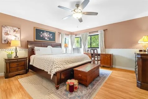 550 Westward Drive Miami Springs FL 33166