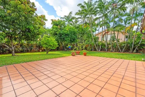 550 Westward Drive Miami Springs FL 33166
