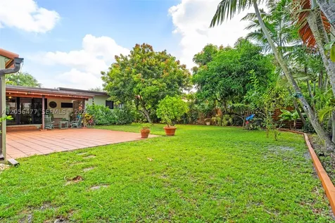 550 Westward Drive Miami Springs FL 33166