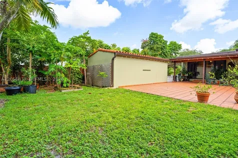550 Westward Drive Miami Springs FL 33166
