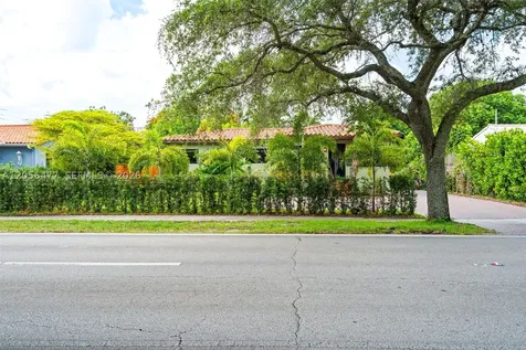 550 Westward Drive Miami Springs FL 33166