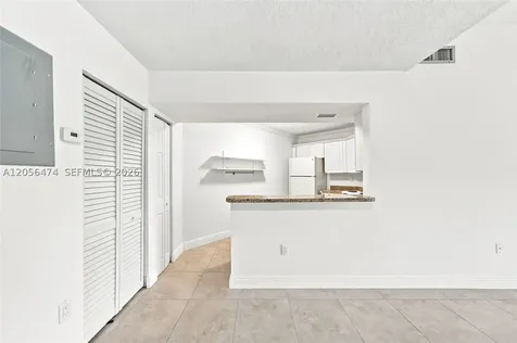 9735 Fontainebleau Boulevard Miami FL 33172