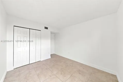 9735 Fontainebleau Boulevard Miami FL 33172