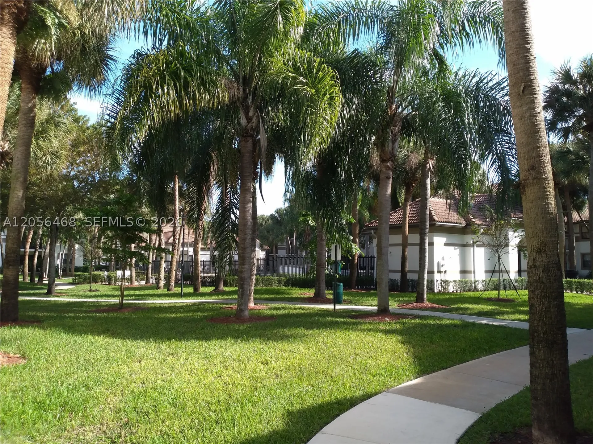 570 S Park Road Hollywood FL 33021