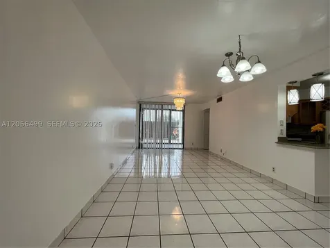 215 Lake Pointe Drive Oakland Park FL 33309