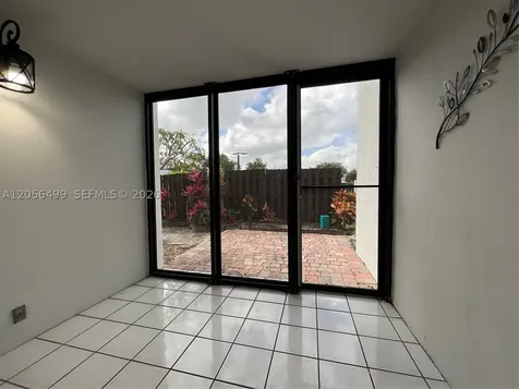215 Lake Pointe Drive Oakland Park FL 33309