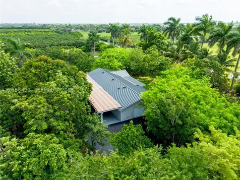 33800 SW 212th Avenue Homestead FL 33034