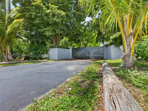 33800 SW 212th Avenue Homestead FL 33034