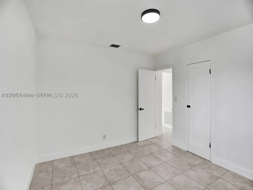 708 N 20th Hollywood FL 33020
