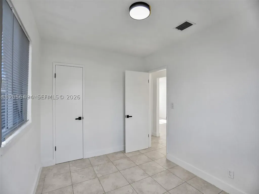 708 N 20th Hollywood FL 33020