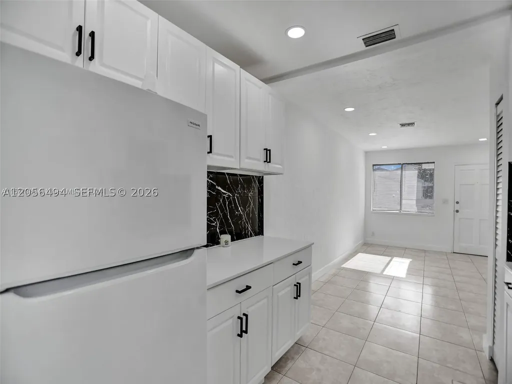 708 N 20th Hollywood FL 33020