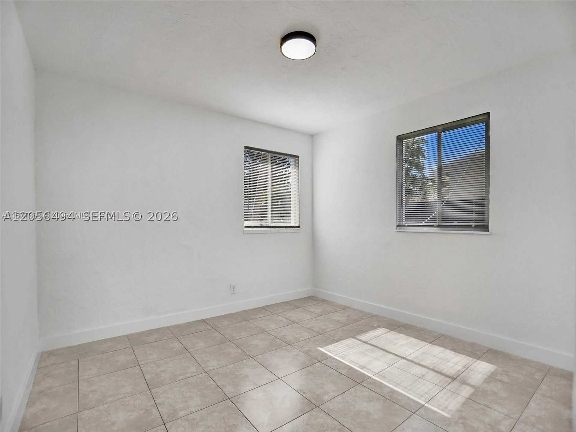 708 N 20th Hollywood FL 33020