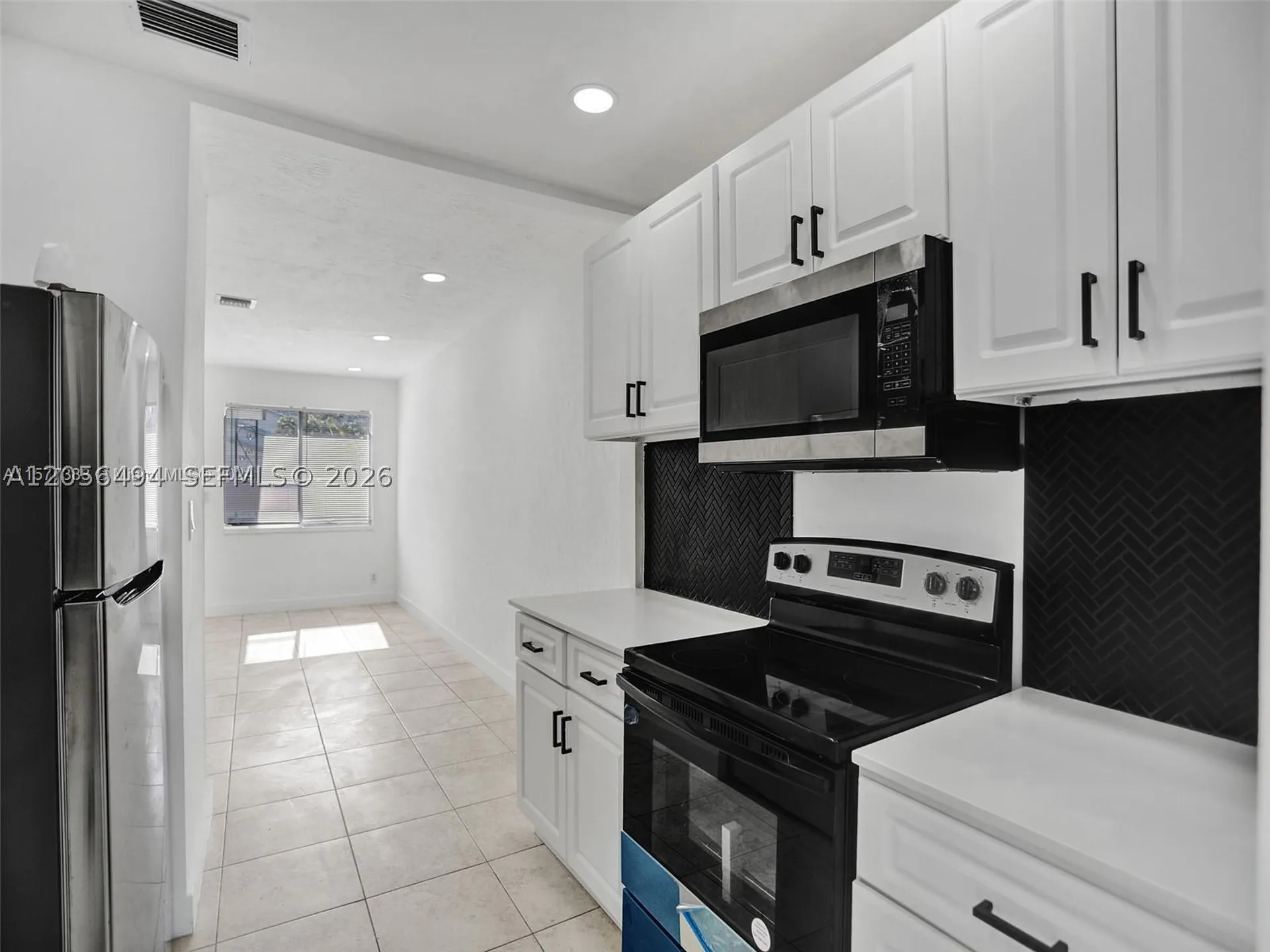 708 N 20th Hollywood FL 33020