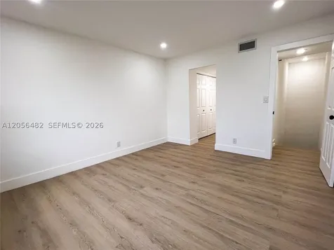 17911 NW 68th Avenue Hialeah FL 33015