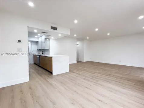 17911 NW 68th Avenue Hialeah FL 33015