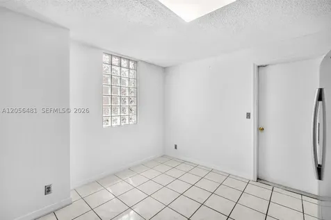 800 Sorrento Drive Weston FL 33326
