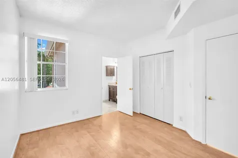 800 Sorrento Drive Weston FL 33326
