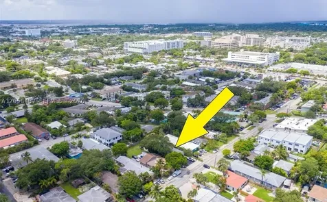 830 SE 14th Street Fort Lauderdale FL 33316