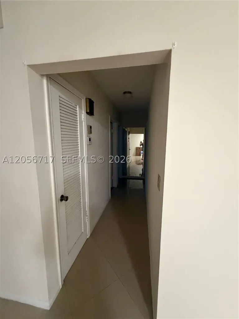 5700 NE 22nd Way Fort Lauderdale FL 33308