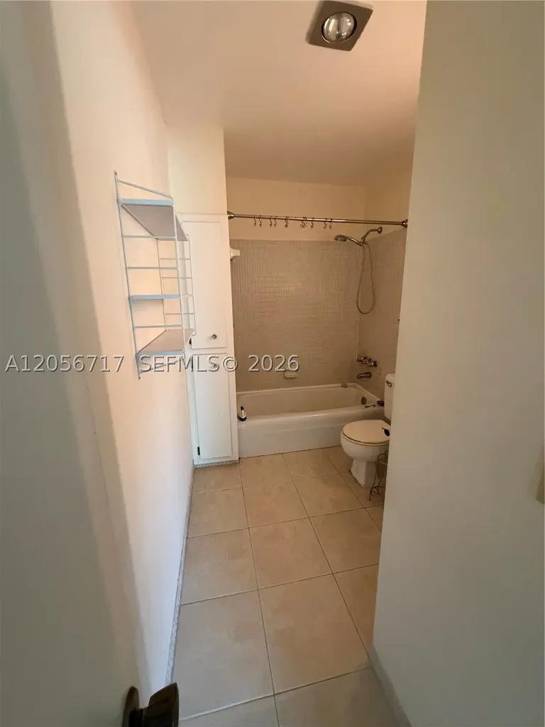 5700 NE 22nd Way Fort Lauderdale FL 33308