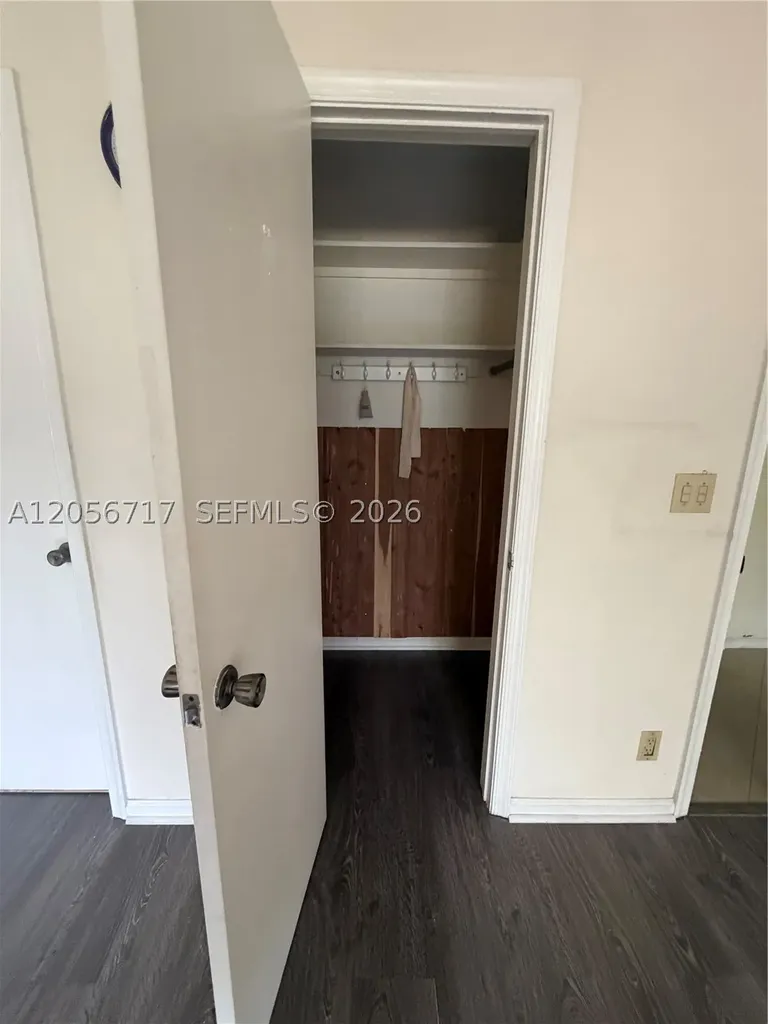 5700 NE 22nd Way Fort Lauderdale FL 33308