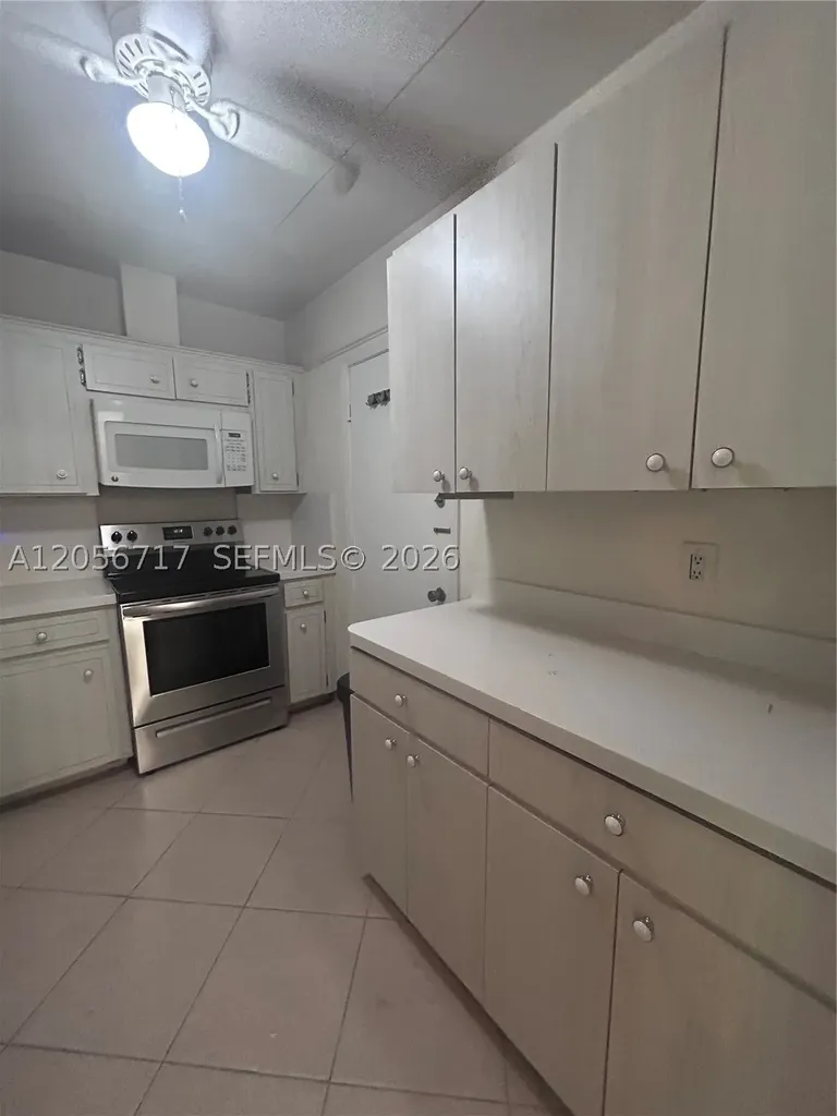 5700 NE 22nd Way Fort Lauderdale FL 33308