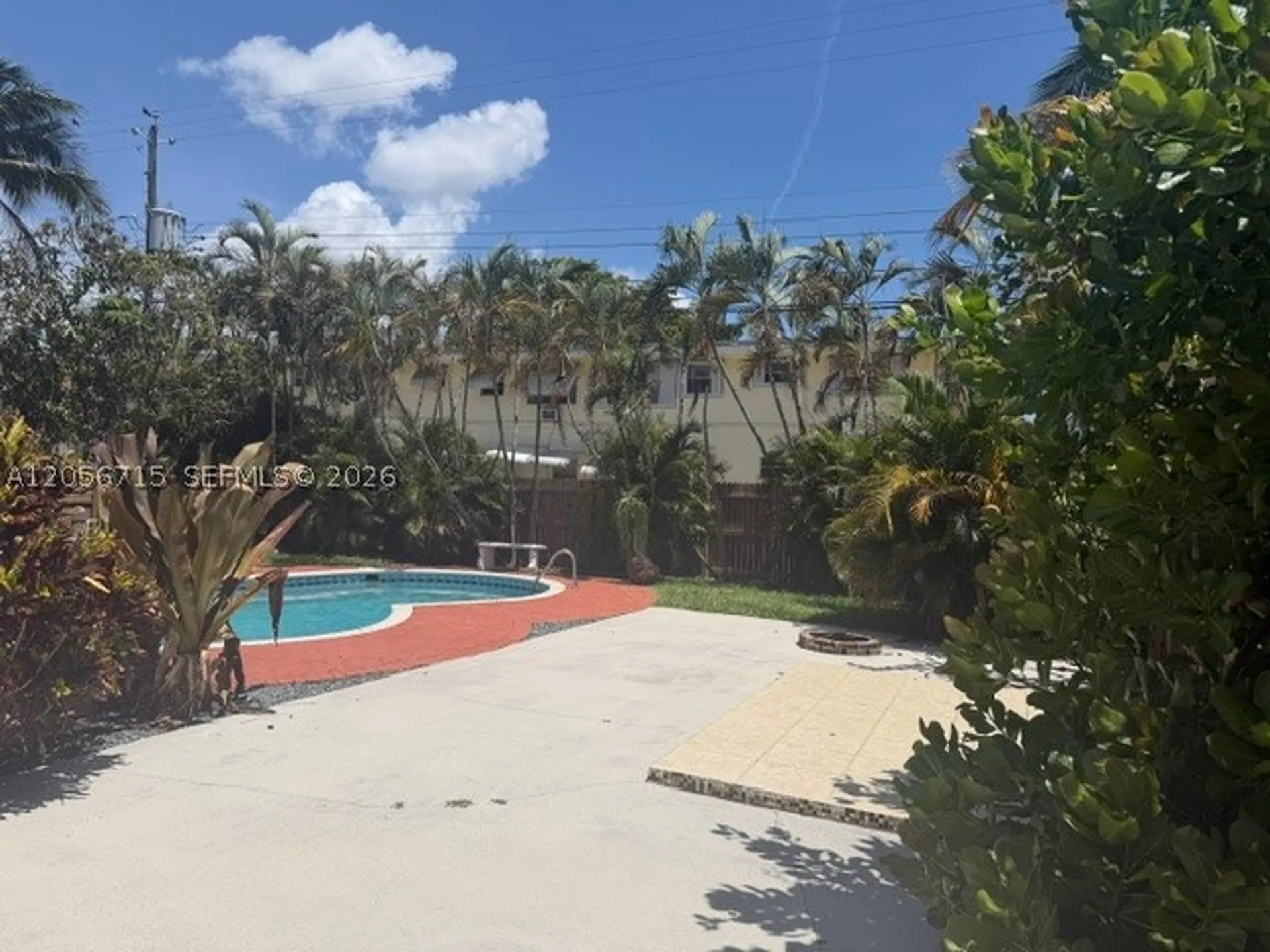 5317 Harrison Street Hollywood FL 33021