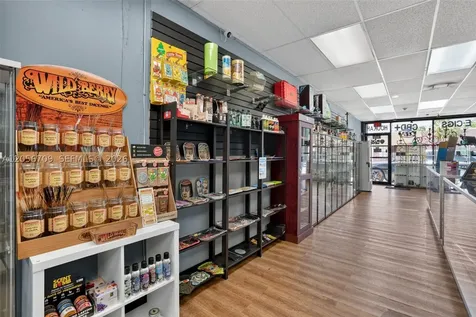 Smoke Shop For Sale In Coral Gables Coral Gables FL 33134