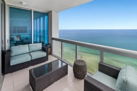 6899 Collins Avenue Miami Beach FL 33141