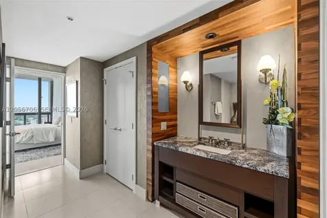 6899 Collins Avenue Miami Beach FL 33141