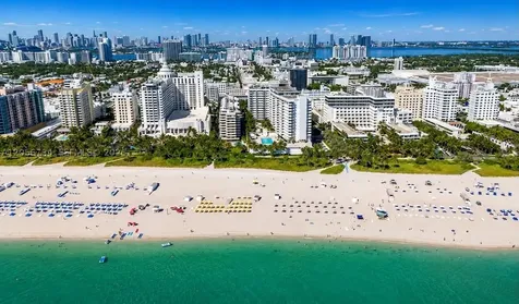 100 Lincoln Road Miami Beach FL 33139