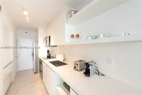 100 Lincoln Road Miami Beach FL 33139