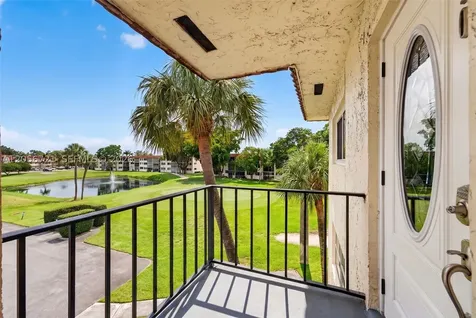 681 S Hollybrook Drive Pembroke Pines FL 33025