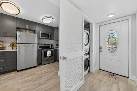 681 S Hollybrook Drive Pembroke Pines FL 33025