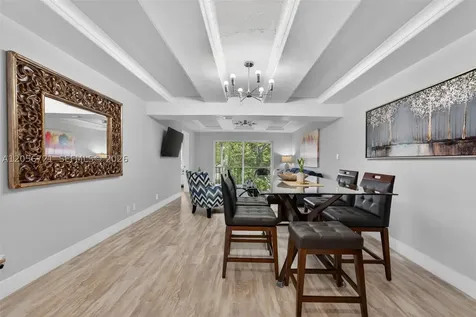 681 S Hollybrook Drive Pembroke Pines FL 33025
