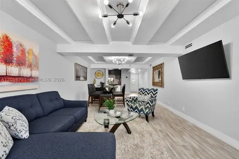 681 S Hollybrook Drive Pembroke Pines FL 33025