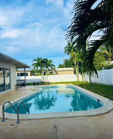 6790 SW 10th Court Pembroke Pines FL 33023